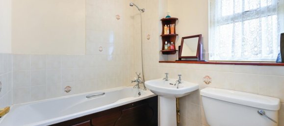 1 bedroom House in London, United Kingdom No. 9659 21