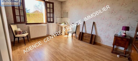 3 chambres Maison à Bourges, France No. 42954 20