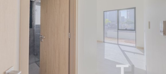 Villa T4 em Al Furjan, UAE N.º 94311 8