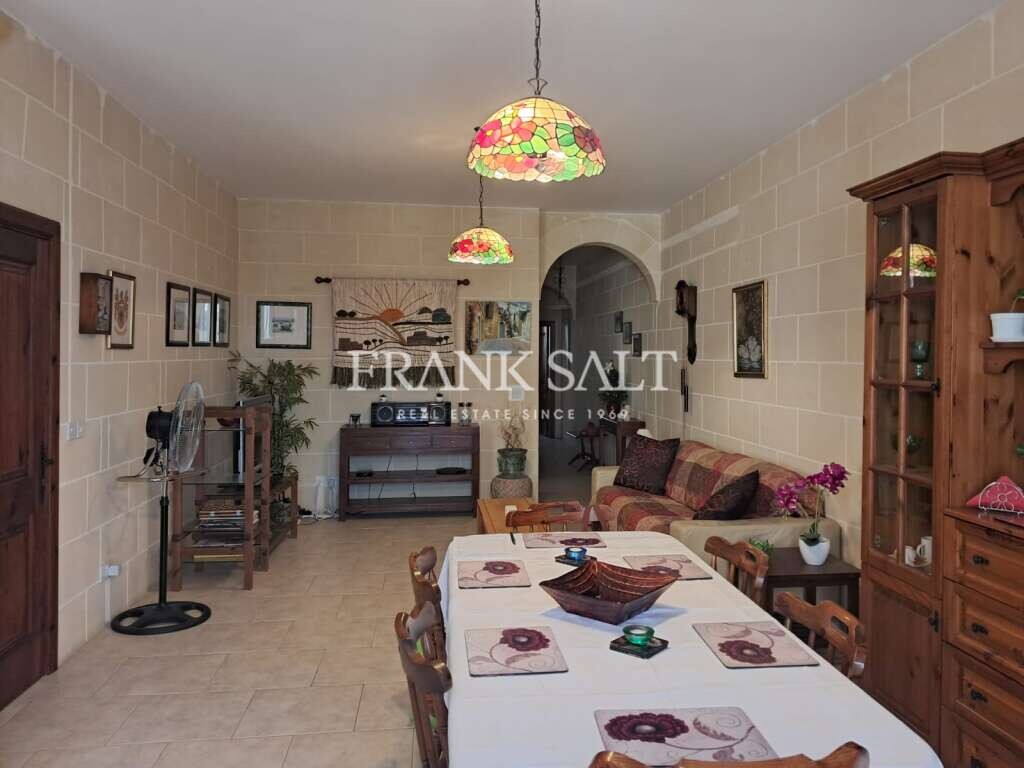 3 bedrooms Apartment in Ghajnsielem, Malta No. 11590