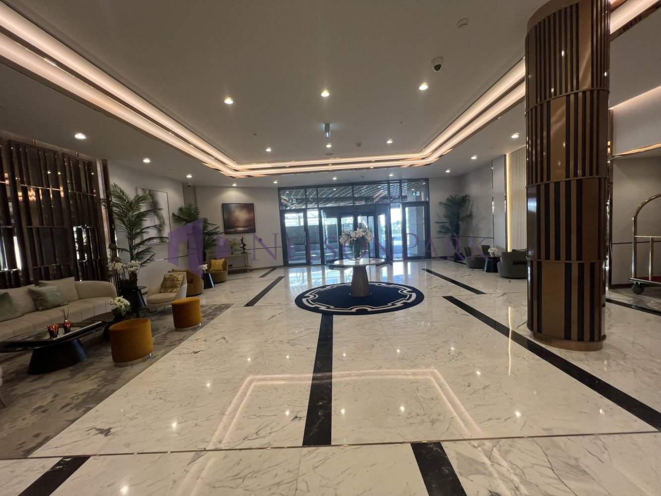 Apartamento de 1 dormitorio en Lusail, Qatar No. 1352