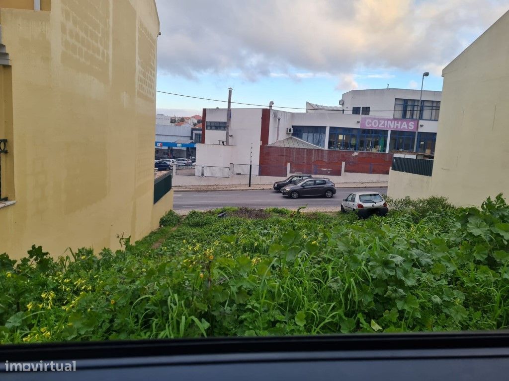  قطعة أرض في Almada, Portugal 250متر مربع رقم 89229