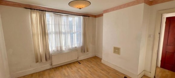 3 bedrooms House in Beckenham, United Kingdom No. 853 5