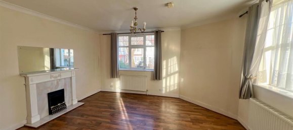 3 bedrooms House in Beckenham, United Kingdom No. 853 20