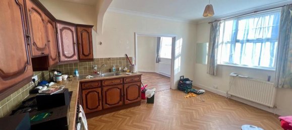 3 bedrooms House in Beckenham, United Kingdom No. 853 4