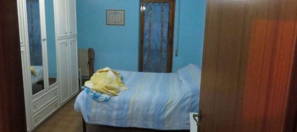 6-Zimmer Wohnung in Latina, Italy, Nr. 101009 5