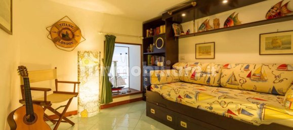 3 Schlafzimmer Wohnung in Casamicciola Terme, Italy, Nr. 17428 19