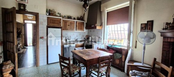 4 bedrooms House in Calenzano, Italy No. 324449 10