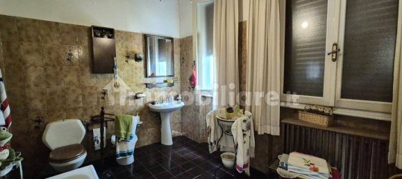 4 bedrooms House in Calenzano, Italy No. 324449 14