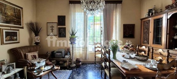 4 bedrooms House in Calenzano, Italy No. 324449 5