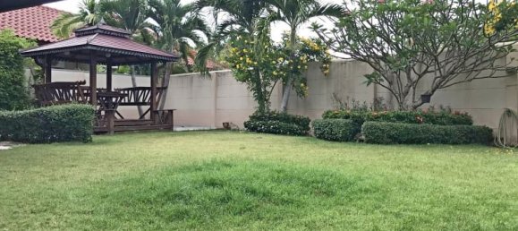 Кафе / ресторан с 3 спальнями в Банг Ламунг, Таиланд № 1698 2