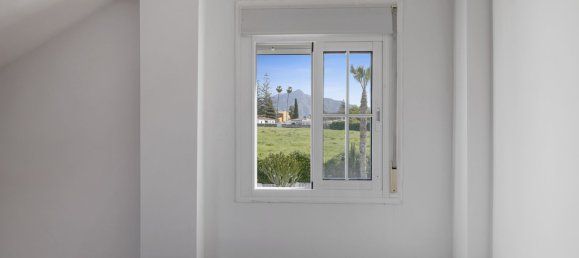 Дом с 4 спальнями в Марбелья, Испания № 177850 6