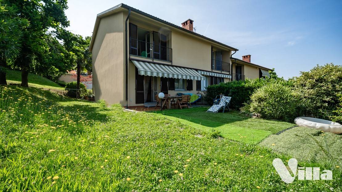 2 chambres Villa à Castello di Brianza, Italy No. 377044