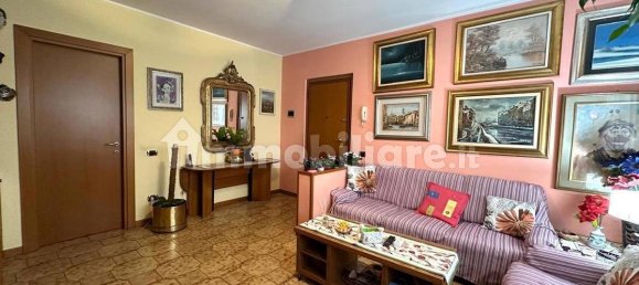 2 bedrooms Apartment in Opera, Italy No. 299069 4