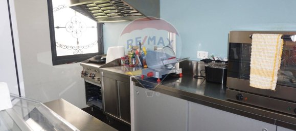 Propriété commerciale à Comiso, Italy 50m² No. 57469 6