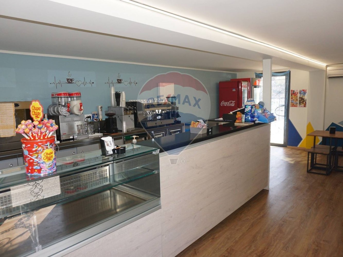 Propriété commerciale à Comiso, Italy 50m² No. 57469