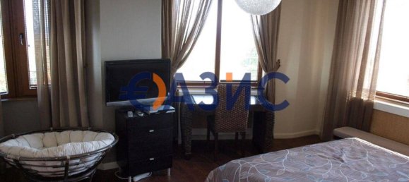 4 bedrooms House No. 979 3