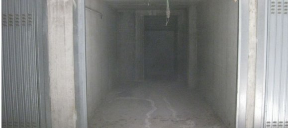 3-salle Appartement à Grumello del Monte, Italy No. 8160 7