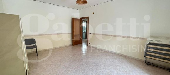 Apartamento T2 em Messina, Italy N.º 176860 19