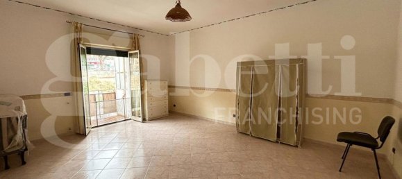 Apartamento T2 em Messina, Italy N.º 176860 18