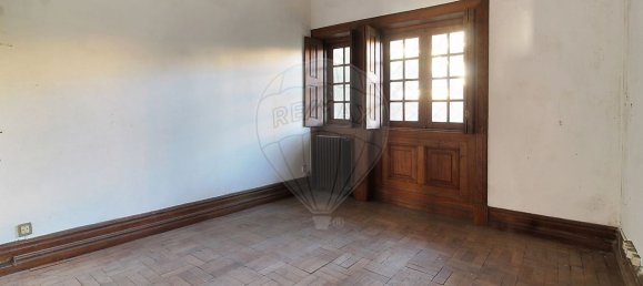 Casa de 10 dormitorios en Vila Nova de Gaia, Portugal No. 187100 35