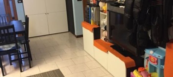 3 rooms Apartment in Massa e Cozzile, Italy No. 76000 6