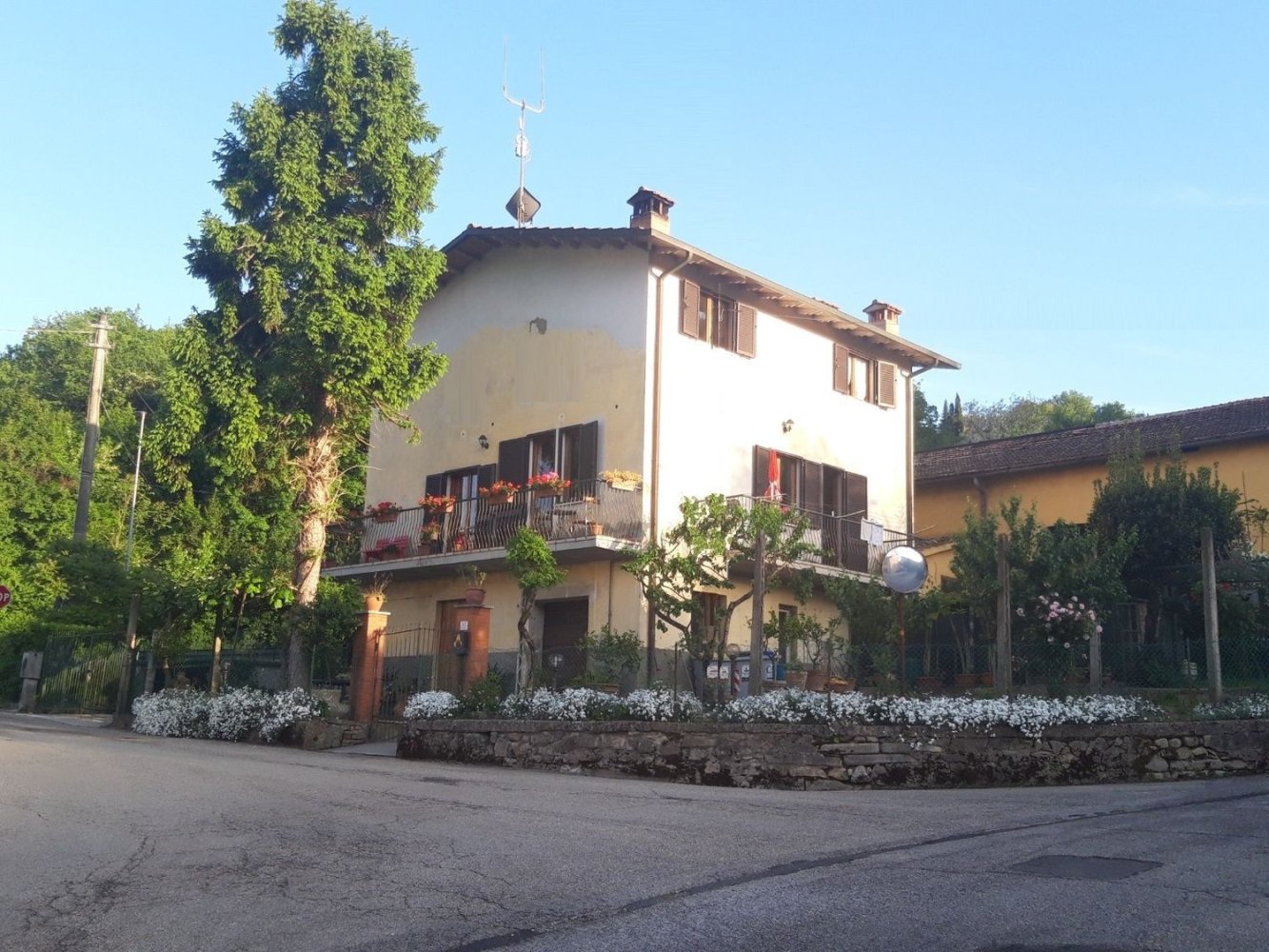4 rooms House in Perugia, Italy No. 5572