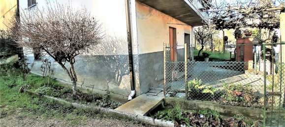 4 rooms House in Perugia, Italy No. 5572 5