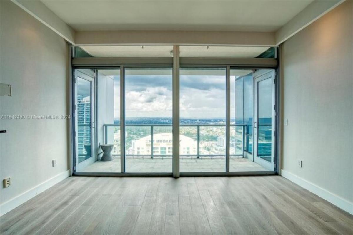 2 bedrooms House in Miami, USA No. 229530