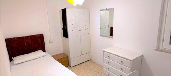 4 bedrooms Apartment in Urbino, Italy No. 358417 5