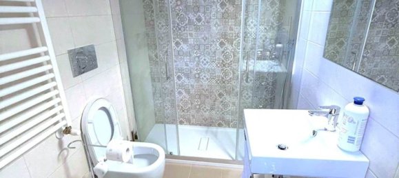 4 bedrooms Apartment in Urbino, Italy No. 358417 6