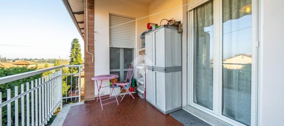 Квартира с 3 комнатами в Реджо Эмилия, Италия № 119656 18