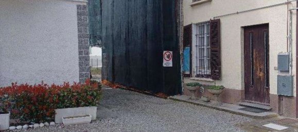 8 Schlafzimmer Wohnung in Mariano Comense, Italy, Nr. 373747 9