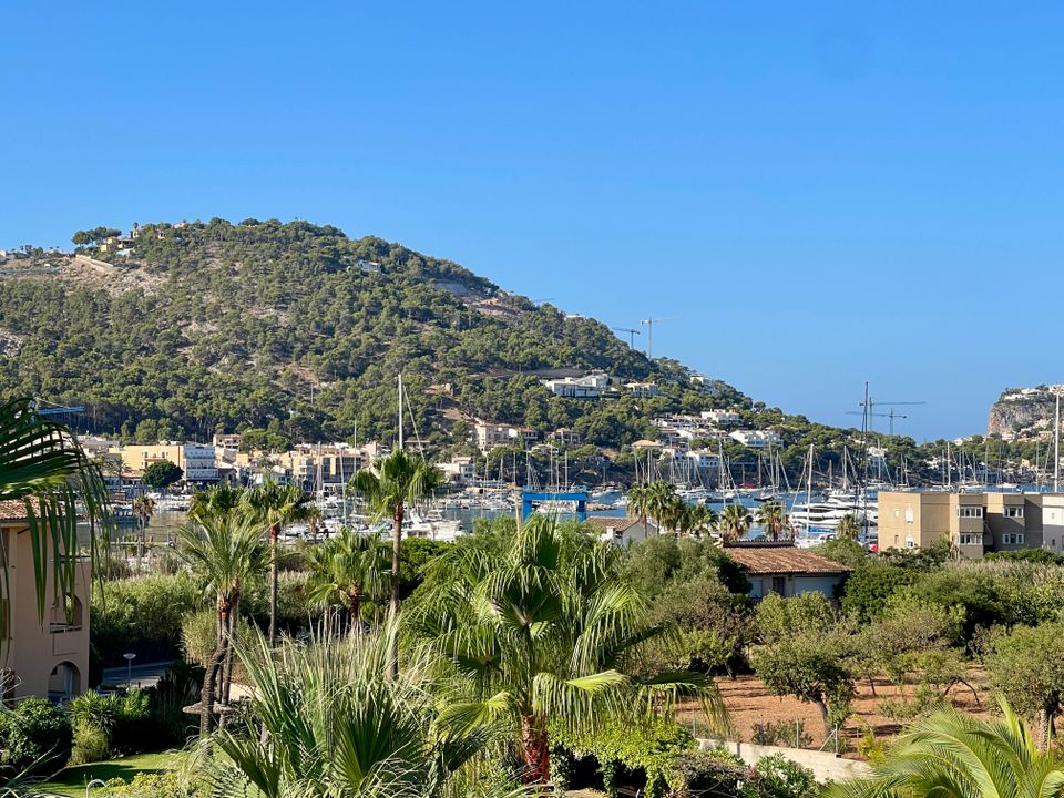 2 bedrooms Penthouse in Andratx, Spain No. 189790