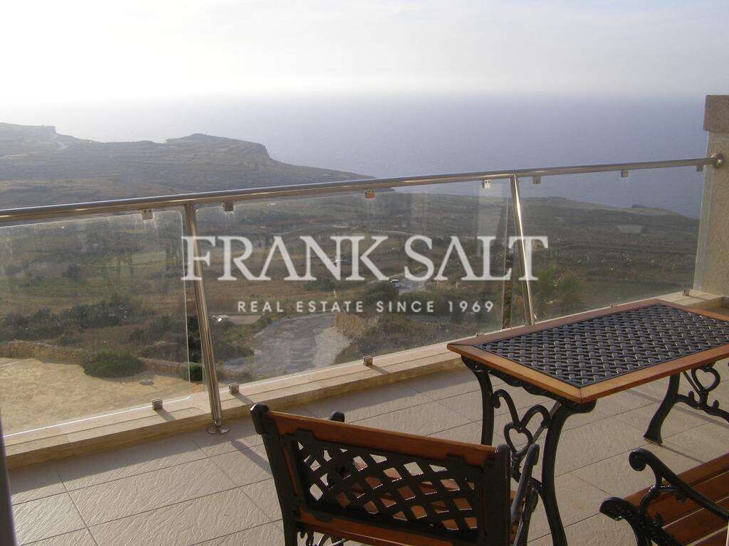 3 bedrooms Apartment in Zebbug, Malta No. 5610