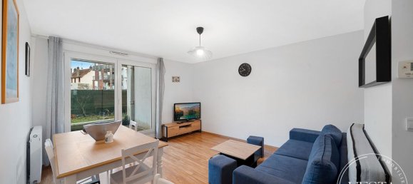 Квартира с 2 спальнями в Дижон, Франция № 197120 2