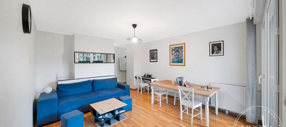 Квартира с 2 спальнями в Дижон, Франция № 197120 3