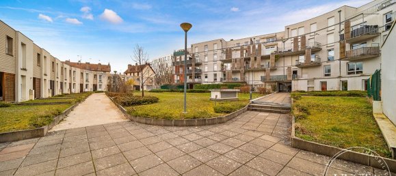 Квартира с 2 спальнями в Дижон, Франция № 197120 6