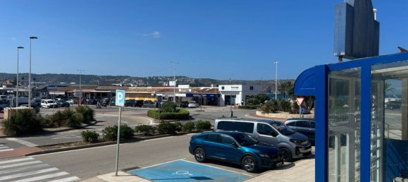 74m² Commercial property in Alicante, Spain No. 136532 5