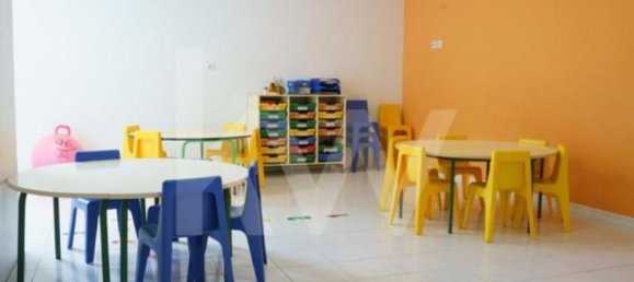 217m² Commercial property in Sintra, Portugal No. 61108 9