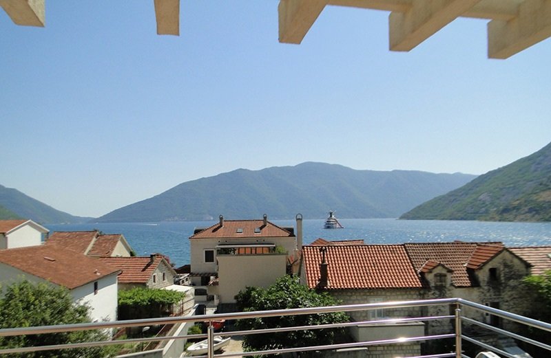 11 bedrooms Villa in Kotor, Montenegro No. 401