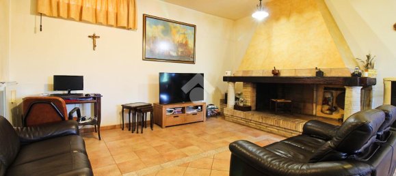 9 rooms House in Roseto degli Abruzzi, Italy No. 109664 27