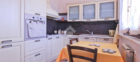 9 rooms House in Roseto degli Abruzzi, Italy No. 109664 13