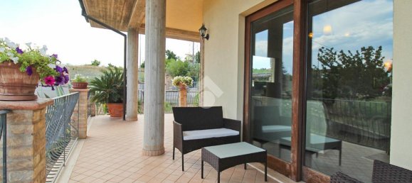 9 rooms House in Roseto degli Abruzzi, Italy No. 109664 10
