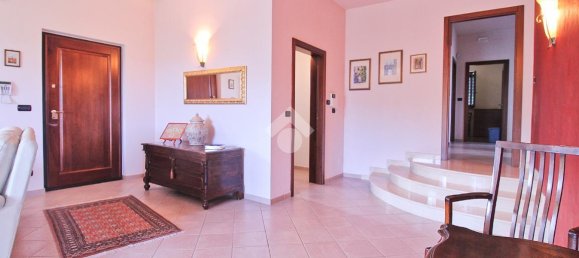 9 rooms House in Roseto degli Abruzzi, Italy No. 109664 9