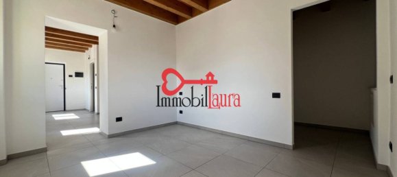 2 bedrooms Duplex in Bisuschio, Italy No. 353777 6