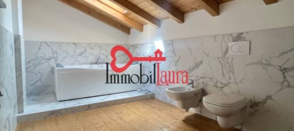 2 bedrooms Duplex in Bisuschio, Italy No. 353777 25