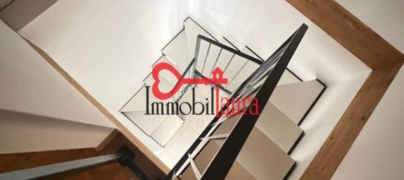 2 bedrooms Duplex in Bisuschio, Italy No. 353777 13