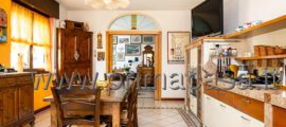 7 rooms Apartment in Lavagno, Italy No. 230725 10