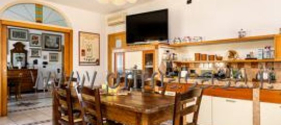 7 rooms Apartment in Lavagno, Italy No. 230725 8